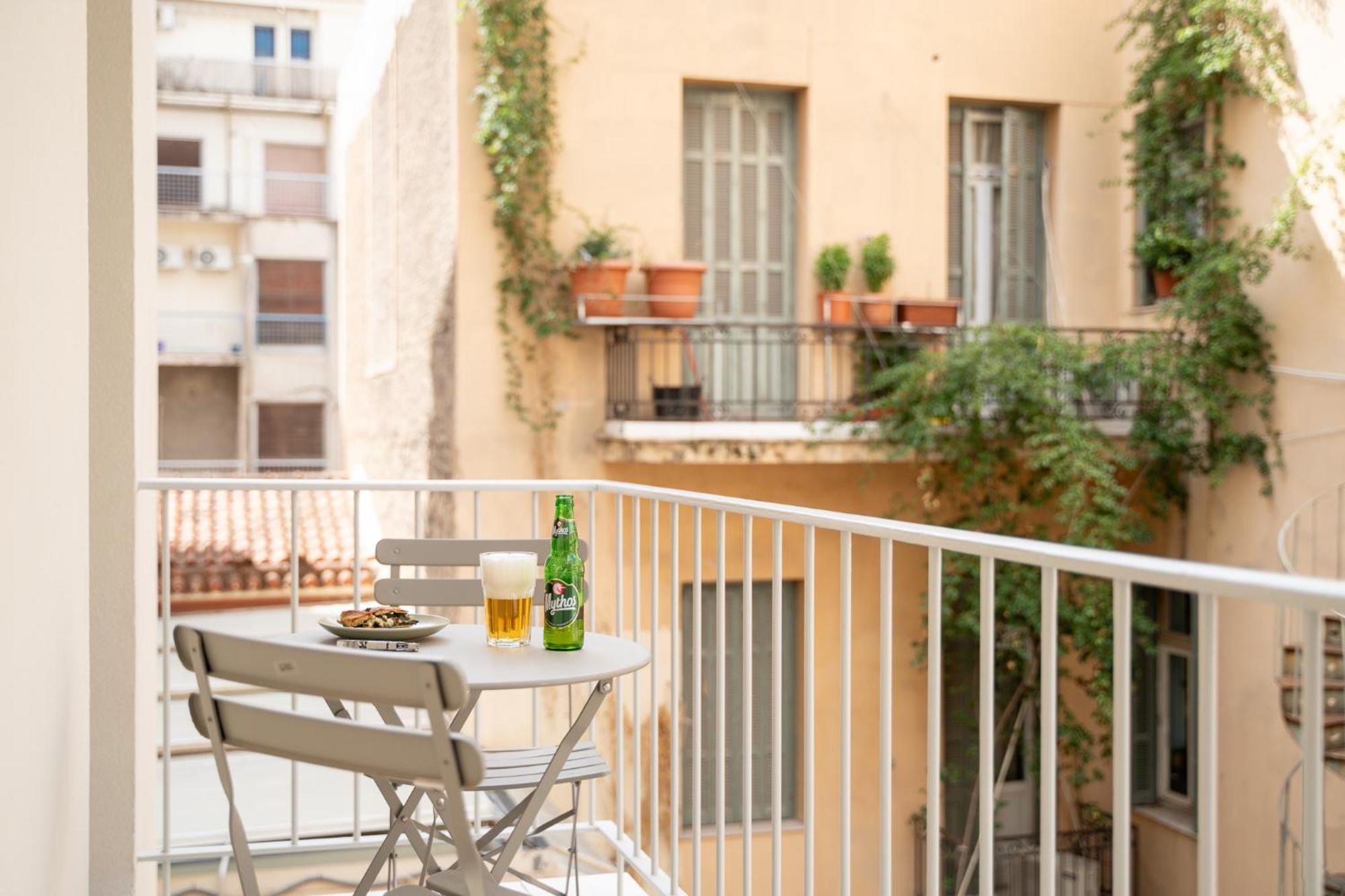 Ferienwohnung Mooeve Exarchia Athen Exterior foto
