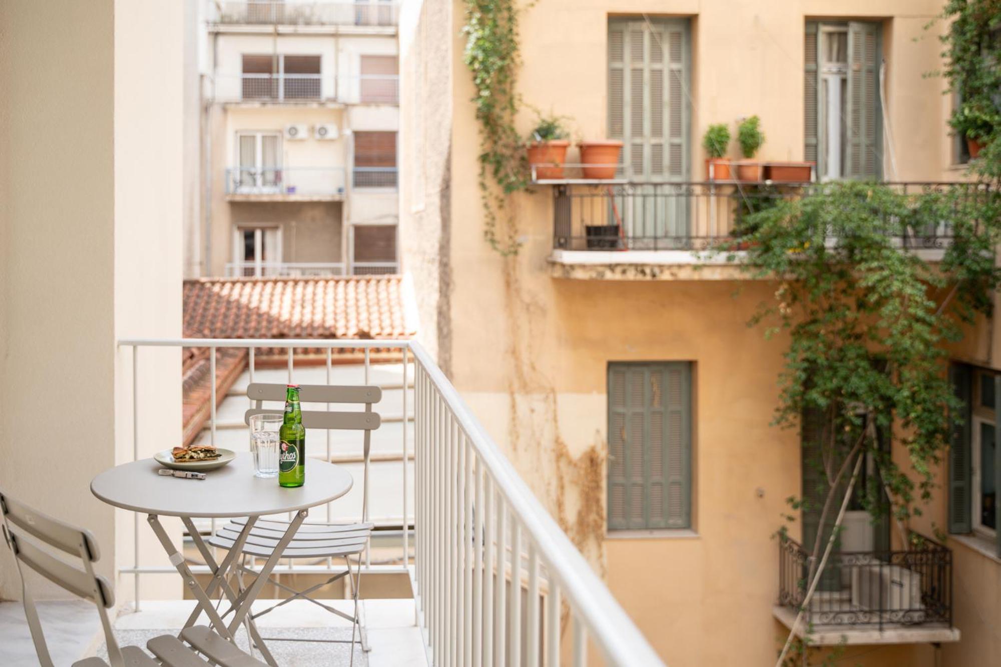 Ferienwohnung Mooeve Exarchia Athen Exterior foto