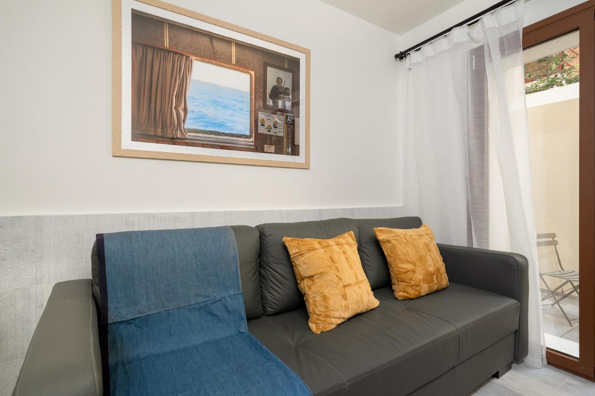 Ferienwohnung Mooeve Exarchia Athen Exterior foto